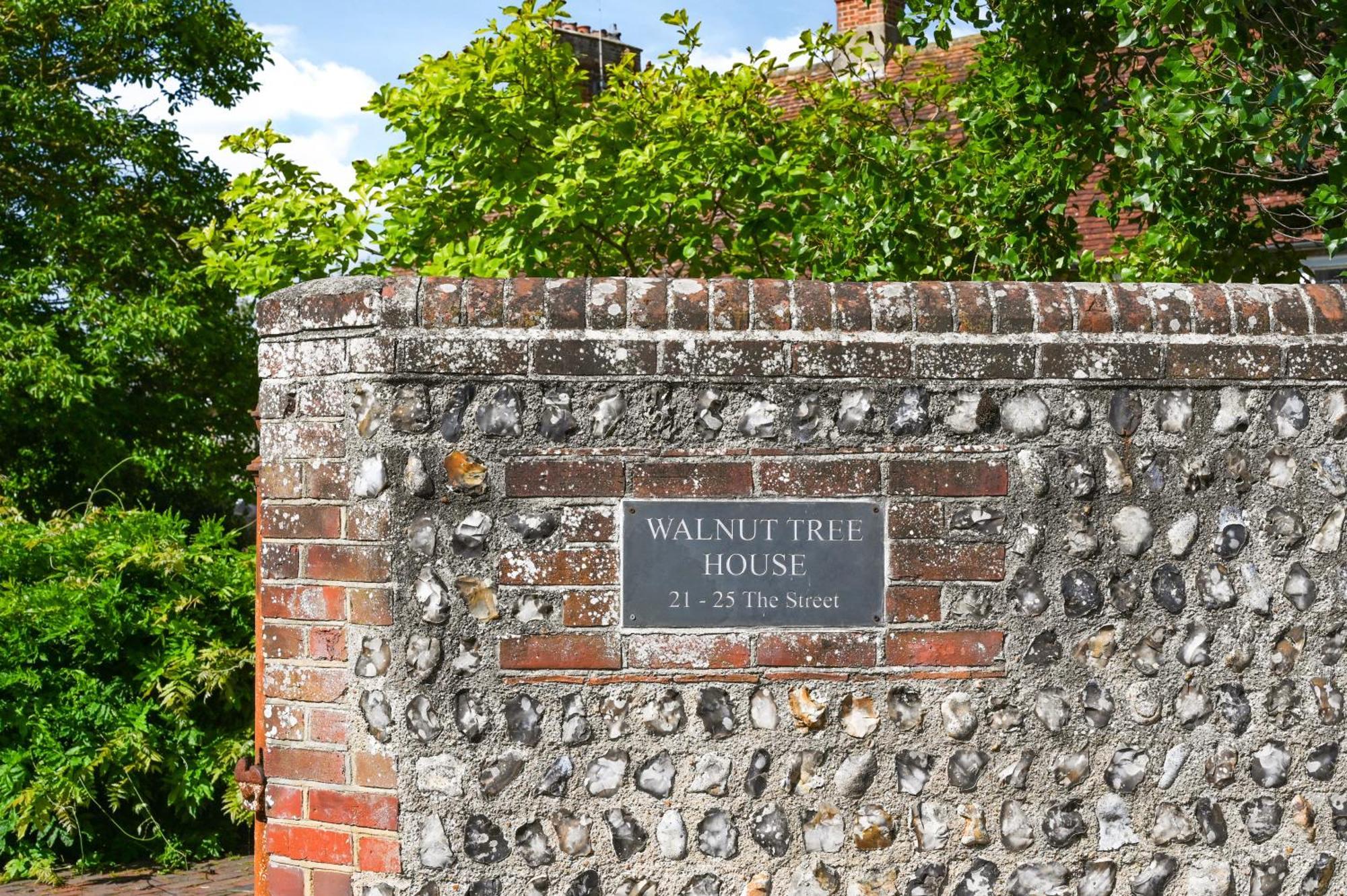 Vila Walnut Tree House Rustington Exteriér fotografie